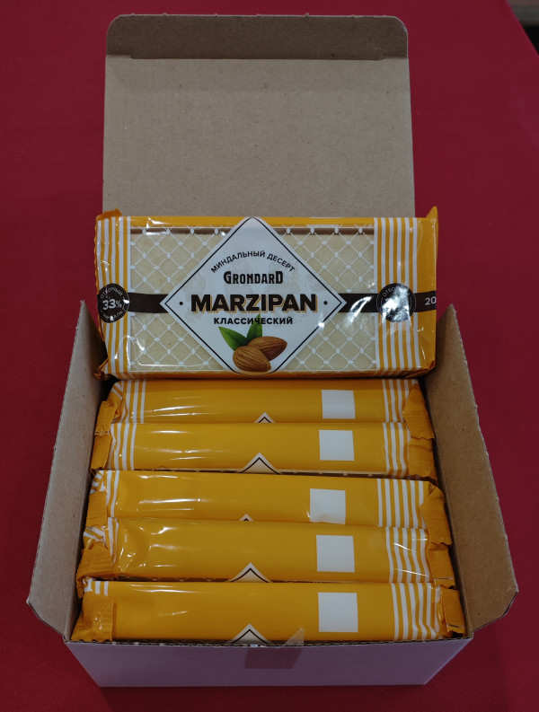 №1 TM Grondard      (11133) Марципан 33%, (блок 6 шт по 200г)             в Кореновске